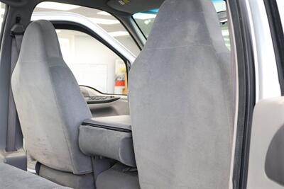 2001 Ford F-350 XLT  1-OWNER* 100% RUST FREE* NEW 2.5 " BILSTEIN LEVEL KIT* NEW 35 " TOYO'S 10-PLYS* FULL SERVICE W/ NEW FLUIDS-FILTERS-AC SERVICE-DOOR LOCKS* ALL ORIGINAL BOOKS-WINDOW STICKER-SERVICE RECORDS - Photo 75 - Portland, OR 97230