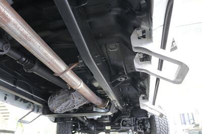 2001 Ford F-350 XLT  1-OWNER* 100% RUST FREE* NEW 2.5 " BILSTEIN LEVEL KIT* NEW 35 " TOYO'S 10-PLYS* FULL SERVICE W/ NEW FLUIDS-FILTERS-AC SERVICE-DOOR LOCKS* ALL ORIGINAL BOOKS-WINDOW STICKER-SERVICE RECORDS - Photo 36 - Portland, OR 97230