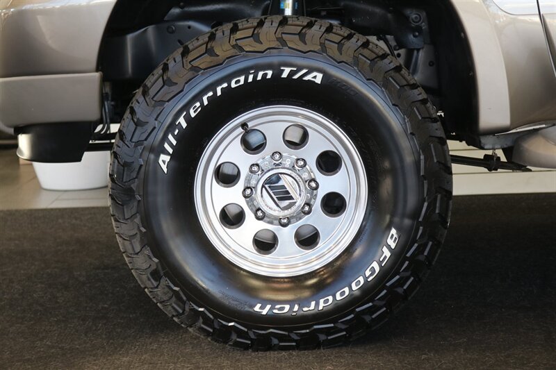 2004 Ford Excursion Eddie Bauer 1-OWNER* 100% RUST FREE* NEW 3 " FABTEC LEVEL LIFT W/ BILSTEIN 5100 SERIES SHOCKS* NEW 35 " BFG KO3* NEW 16 " PRO COMP WHEELS* UPDATED NEW SIDE MIRRORS* 05 FRONT GRILL PAINT MATCHED - Photo 32 - Portland, OR 97230