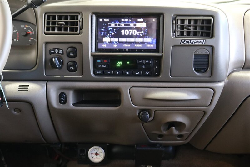 2004 Ford Excursion Eddie Bauer 1-OWNER* 100% RUST FREE* NEW 3 " FABTEC LEVEL LIFT W/ BILSTEIN 5100 SERIES SHOCKS* NEW 35 " BFG KO3* NEW 16 " PRO COMP WHEELS* UPDATED NEW SIDE MIRRORS* 05 FRONT GRILL PAINT MATCHED - Photo 45 - Portland, OR 97230