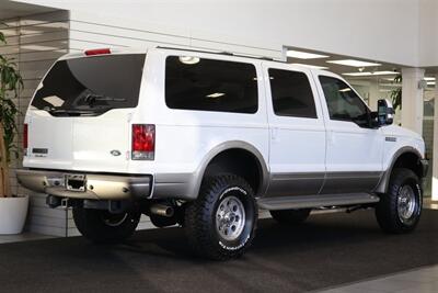 2004 Ford Excursion Eddie Bauer 1-OWNER* 100% RUST FREE* NEW 3 " FABTEC LEVEL LIFT W/ BILSTEIN 5100 SERIES SHOCKS* NEW 35 " BFG KO3* NEW 16 " PRO COMP WHEELS* UPDATED NEW SIDE MIRRORS* 05 FRONT GRILL PAINT MATCHED - Photo 7 - Portland, OR 97230