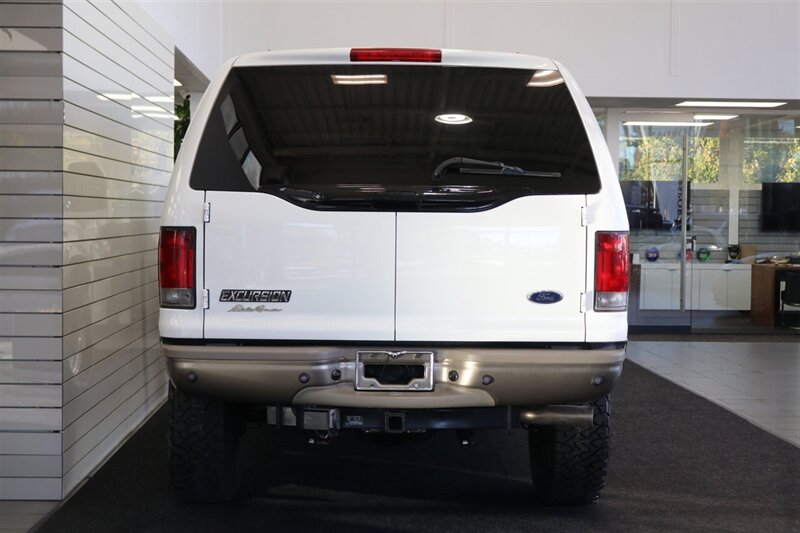 2004 Ford Excursion Eddie Bauer 1-OWNER* 100% RUST FREE* NEW 3 " FABTEC LEVEL LIFT W/ BILSTEIN 5100 SERIES SHOCKS* NEW 35 " BFG KO3* NEW 16 " PRO COMP WHEELS* UPDATED NEW SIDE MIRRORS* 05 FRONT GRILL PAINT MATCHED - Photo 9 - Portland, OR 97230