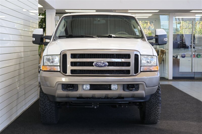 2004 Ford Excursion Eddie Bauer 1-OWNER* 100% RUST FREE* NEW 3 " FABTEC LEVEL LIFT W/ BILSTEIN 5100 SERIES SHOCKS* NEW 35 " BFG KO3* NEW 16 " PRO COMP WHEELS* UPDATED NEW SIDE MIRRORS* 05 FRONT GRILL PAINT MATCHED - Photo 8 - Portland, OR 97230