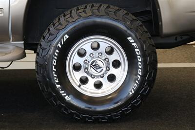 2004 Ford Excursion Eddie Bauer 1-OWNER* 100% RUST FREE* NEW 3 " FABTEC LEVEL LIFT W/ BILSTEIN 5100 SERIES SHOCKS* NEW 35 " BFG KO3* NEW 16 " PRO COMP WHEELS* UPDATED NEW SIDE MIRRORS* 05 FRONT GRILL PAINT MATCHED - Photo 20 - Portland, OR 97230