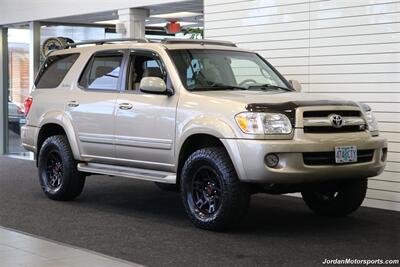 2006 Toyota Sequoia Limited   - Photo 2 - Portland, OR 97230
