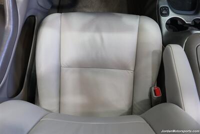 2006 Toyota Sequoia Limited  1-owner* EVERY SERVICE DONE @TOYOTA DEALER INCL TIMING BELT* 100% RUST FREE* NEW BILSTEIN LEVEL LIFT* NEW 17 "TRD PRO WHEELS W/NEW 33 "FALKEN A/T 4W TIRES* DVD - NAVIGATION-BOOKS & KEYS & WINDOW STICKER - Photo 72 - Portland, OR 97230