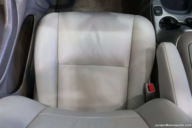 2006 Toyota Sequoia Limited  1-owner* EVERY SERVICE DONE @TOYOTA DEALER INCL TIMING BELT* 100% RUST FREE* NEW BILSTEIN LEVEL LIFT* NEW 17 "TRD PRO WHEELS W/NEW 33 "FALKEN A/T 4W TIRES* DVD - NAVIGATION-BOOKS & KEYS & WINDOW STICKER - Photo 72 - Portland, OR 97230