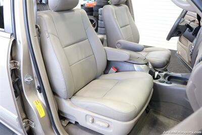 2006 Toyota Sequoia Limited 1-owner* EVERY SERVICE DONE @TOYOTA DEALER INCL TIMING BELT* 100% RUST FREE* NEW BILSTEIN LEVEL LIFT* NEW 17 "TRD PRO WHEELS W/NEW 33 "FALKEN A/T 4W TIRES* DVD - NAVIGATION-BOOKS & KEYS & WINDOW STICKER - Photo 17 - Portland, OR 97230