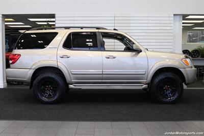 2006 Toyota Sequoia Limited   - Photo 5 - Portland, OR 97230