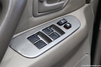 2006 Toyota Sequoia Limited   - Photo 40 - Portland, OR 97230