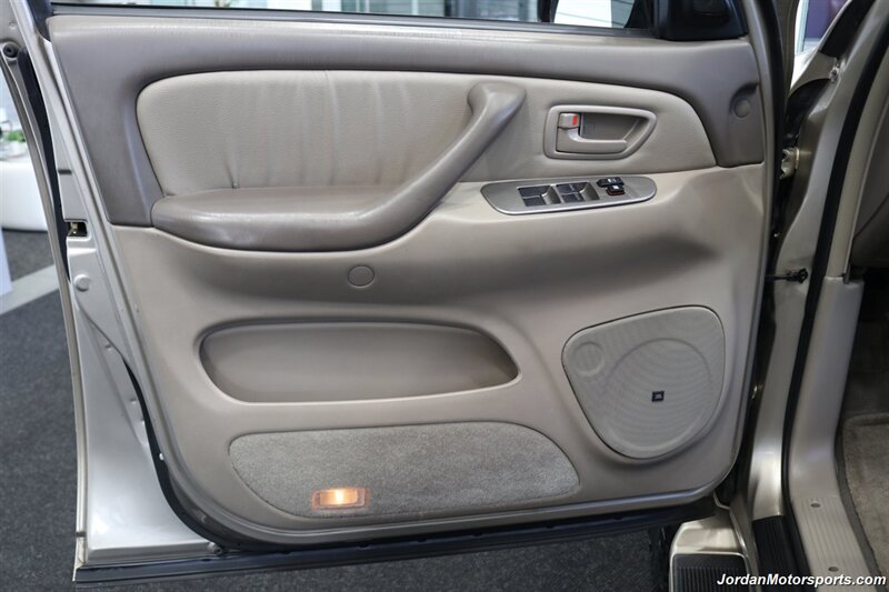 2006 Toyota Sequoia Limited  1-owner* EVERY SERVICE DONE @TOYOTA DEALER INCL TIMING BELT* 100% RUST FREE* NEW BILSTEIN LEVEL LIFT* NEW 17 "TRD PRO WHEELS W/NEW 33 "FALKEN A/T 4W TIRES* DVD - NAVIGATION-BOOKS & KEYS & WINDOW STICKER - Photo 62 - Portland, OR 97230