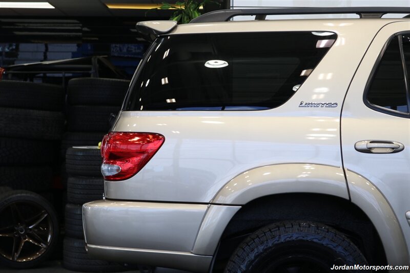 2006 Toyota Sequoia Limited   - Photo 32 - Portland, OR 97230