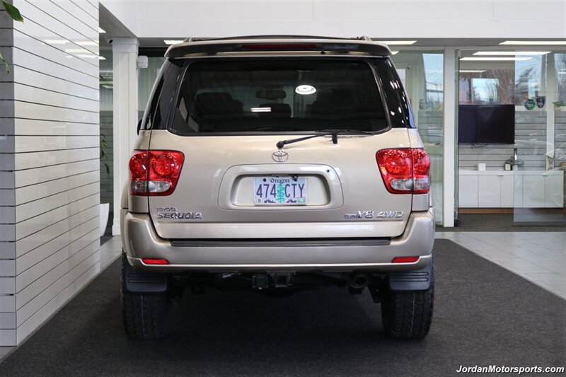 2006 Toyota Sequoia Limited   - Photo 9 - Portland, OR 97230