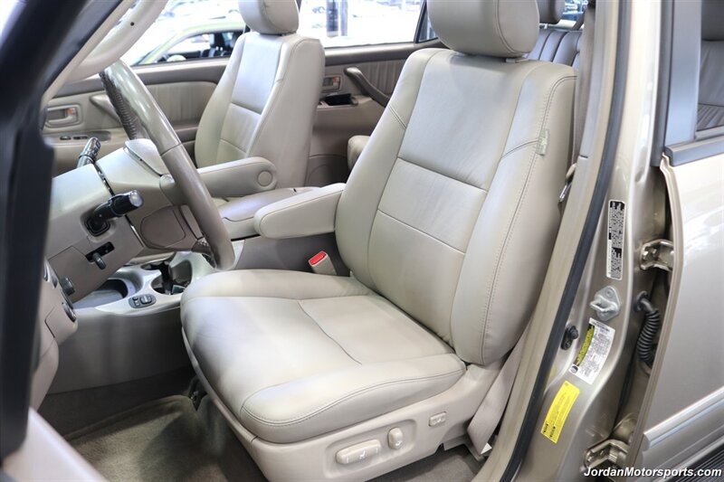 2006 Toyota Sequoia Limited  1-owner* EVERY SERVICE DONE @TOYOTA DEALER INCL TIMING BELT* 100% RUST FREE* NEW BILSTEIN LEVEL LIFT* NEW 17 "TRD PRO WHEELS W/NEW 33 "FALKEN A/T 4W TIRES* DVD - NAVIGATION-BOOKS & KEYS & WINDOW STICKER - Photo 16 - Portland, OR 97230