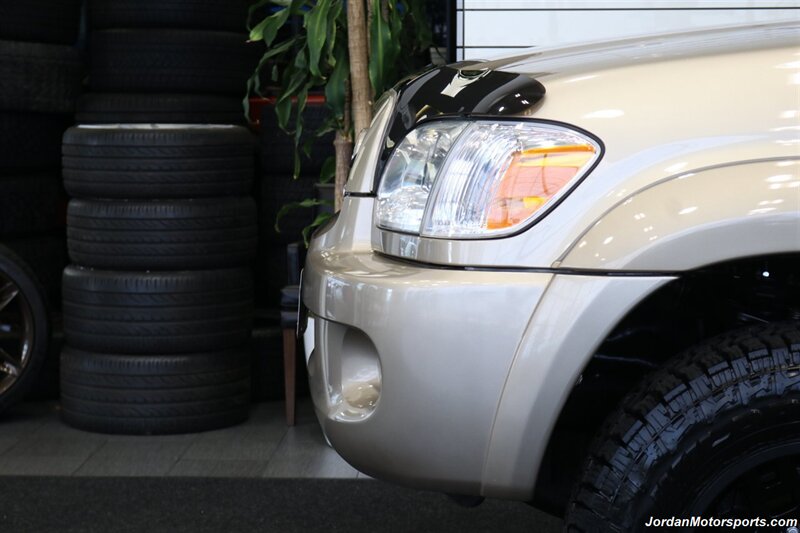2006 Toyota Sequoia Limited   - Photo 19 - Portland, OR 97230