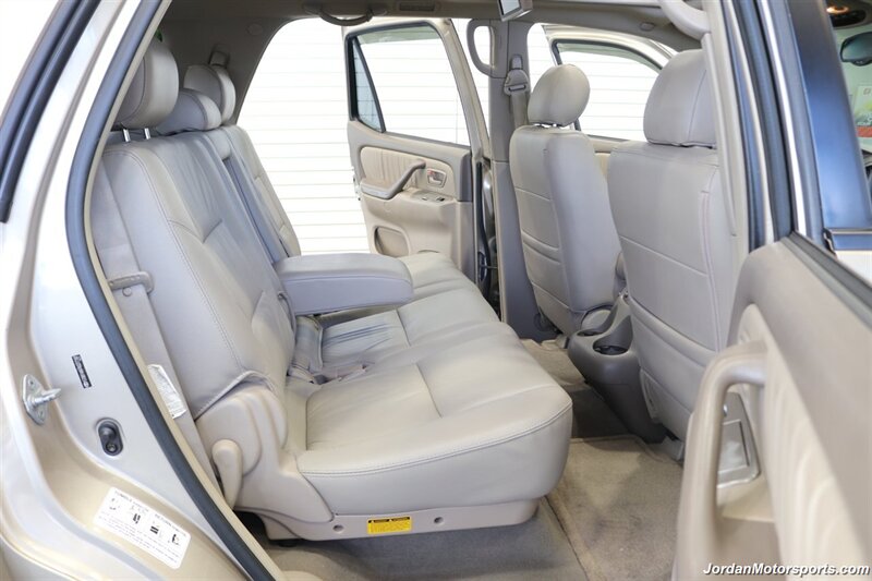 2006 Toyota Sequoia Limited  1-owner* EVERY SERVICE DONE @TOYOTA DEALER INCL TIMING BELT* 100% RUST FREE* NEW BILSTEIN LEVEL LIFT* NEW 17 "TRD PRO WHEELS W/NEW 33 "FALKEN A/T 4W TIRES* DVD - NAVIGATION-BOOKS & KEYS & WINDOW STICKER - Photo 18 - Portland, OR 97230