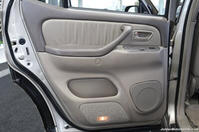 2006 Toyota Sequoia Limited  1-owner* EVERY SERVICE DONE @TOYOTA DEALER INCL TIMING BELT* 100% RUST FREE* NEW BILSTEIN LEVEL LIFT* NEW 17 "TRD PRO WHEELS W/NEW 33 "FALKEN A/T 4W TIRES* DVD - NAVIGATION-BOOKS & KEYS & WINDOW STICKER - Photo 64 - Portland, OR 97230