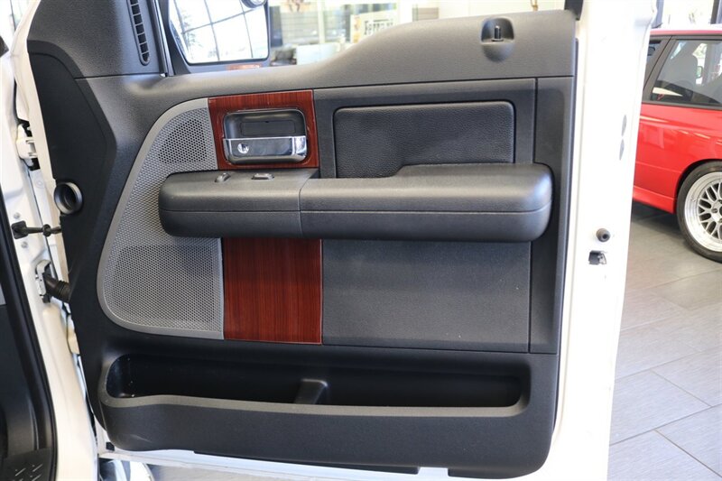 2007 Ford F-150 Lariat  ONLY 81K MLS* 0-ACCIDENTS* MOON ROOF* NEW 20 "WHEELS W/ A/T TIRES* NEW BRAKES-ROTORS-CALIPERS-BRAKE FLUID-COOLANT-FILTERS* PERFECT INTERIOR & EXTERIOR* NO RUST* ALL BOOKS-KEYS-WINDOW STICKER - Photo 61 - Portland, OR 97230