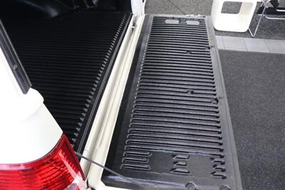 2007 Ford F-150 Lariat  ONLY 81K MLS* 0-ACCIDENTS* MOON ROOF* NEW 20 "WHEELS W/ A/T TIRES* NEW BRAKES-ROTORS-CALIPERS-BRAKE FLUID-COOLANT-FILTERS* PERFECT INTERIOR & EXTERIOR* NO RUST* ALL BOOKS-KEYS-WINDOW STICKER - Photo 43 - Portland, OR 97230