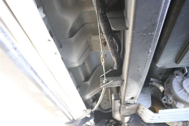 2007 Ford F-150 Lariat  ONLY 81K MLS* 0-ACCIDENTS* MOON ROOF* NEW 20 "WHEELS W/ A/T TIRES* NEW BRAKES-ROTORS-CALIPERS-BRAKE FLUID-COOLANT-FILTERS* PERFECT INTERIOR & EXTERIOR* NO RUST* ALL BOOKS-KEYS-WINDOW STICKER - Photo 24 - Portland, OR 97230