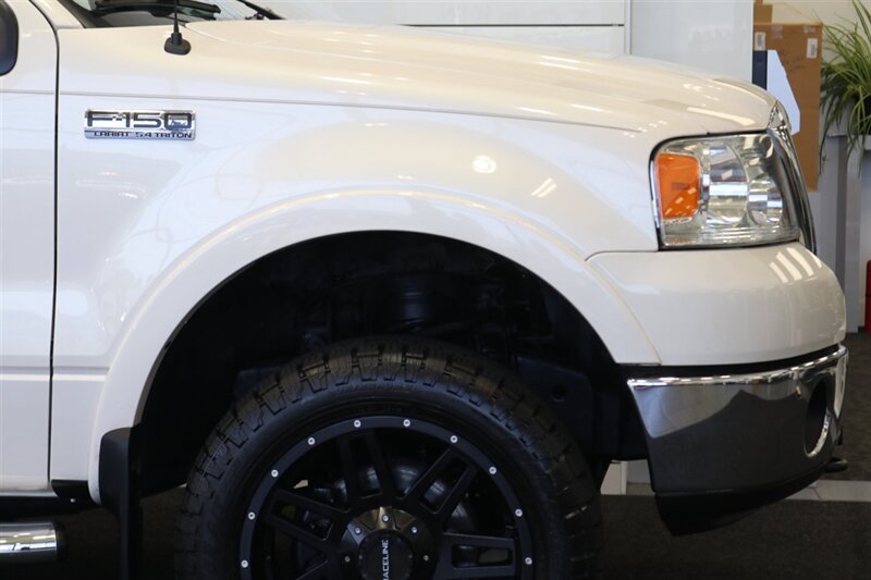 2007 Ford F-150 Lariat  ONLY 81K MLS* 0-ACCIDENTS* MOON ROOF* NEW 20 "WHEELS W/ A/T TIRES* NEW BRAKES-ROTORS-CALIPERS-BRAKE FLUID-COOLANT-FILTERS* PERFECT INTERIOR & EXTERIOR* NO RUST* ALL BOOKS-KEYS-WINDOW STICKER - Photo 49 - Portland, OR 97230