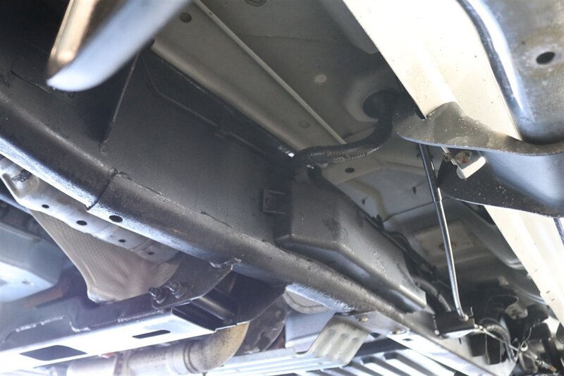 2007 Ford F-150 Lariat  ONLY 81K MLS* 0-ACCIDENTS* MOON ROOF* NEW 20 "WHEELS W/ A/T TIRES* NEW BRAKES-ROTORS-CALIPERS-BRAKE FLUID-COOLANT-FILTERS* PERFECT INTERIOR & EXTERIOR* NO RUST* ALL BOOKS-KEYS-WINDOW STICKER - Photo 32 - Portland, OR 97230