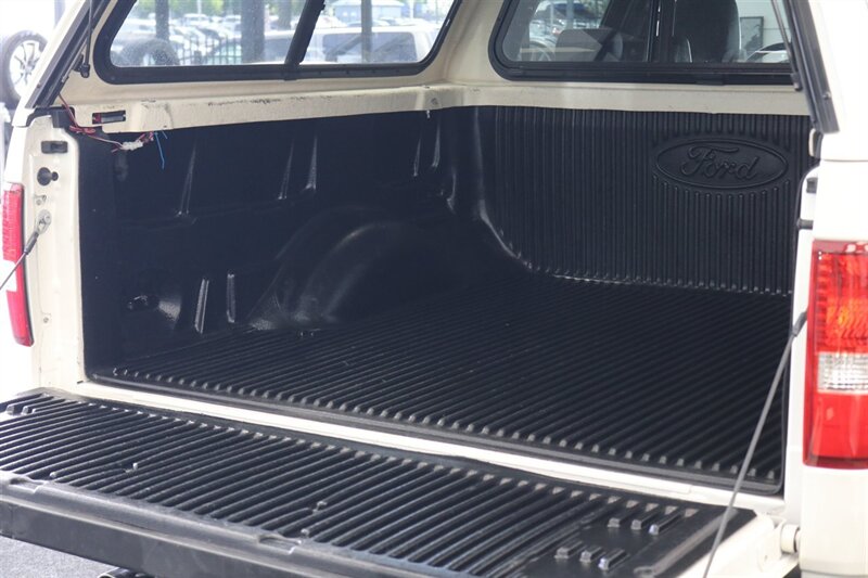 2007 Ford F-150 Lariat  ONLY 81K MLS* 0-ACCIDENTS* MOON ROOF* NEW 20 "WHEELS W/ A/T TIRES* NEW BRAKES-ROTORS-CALIPERS-BRAKE FLUID-COOLANT-FILTERS* PERFECT INTERIOR & EXTERIOR* NO RUST* ALL BOOKS-KEYS-WINDOW STICKER - Photo 41 - Portland, OR 97230