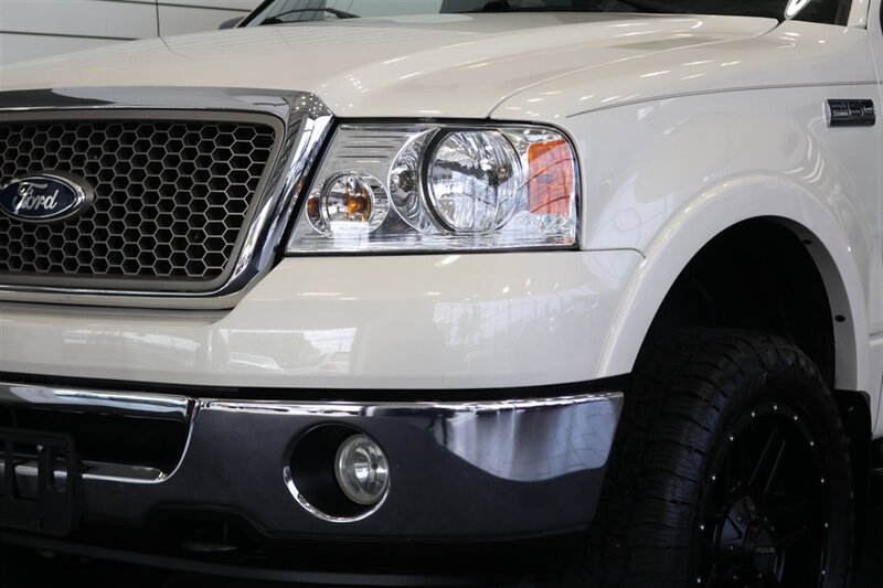 2007 Ford F-150 Lariat  ONLY 81K MLS* 0-ACCIDENTS* MOON ROOF* NEW 20 "WHEELS W/ A/T TIRES* NEW BRAKES-ROTORS-CALIPERS-BRAKE FLUID-COOLANT-FILTERS* PERFECT INTERIOR & EXTERIOR* NO RUST* ALL BOOKS-KEYS-WINDOW STICKER - Photo 12 - Portland, OR 97230