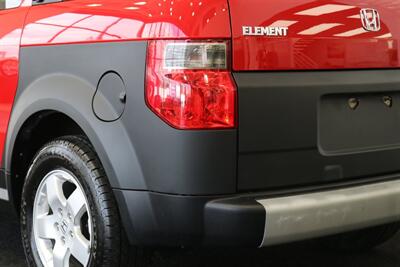 2005 Honda Element EX  1-OWNER* 100% RUST FREE* 4WD* 5-SPEED MANUAL* ALL SERVICE @HONDA DEALER* 0-ACCIDENTS* NON-SMOKER* NO PETS* FRESH SERVICE W/ NEW FLUIDS -BELTS-FLUIDS-AC CHARGE* BOOKS & 2-KEYS - Photo 49 - Portland, OR 97230