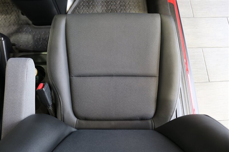 2005 Honda Element EX  1-OWNER* 100% RUST FREE* 4WD* 5-SPEED MANUAL* ALL SERVICE @HONDA DEALER* 0-ACCIDENTS* NON-SMOKER* NO PETS* FRESH SERVICE W/ NEW FLUIDS -BELTS-FLUIDS-AC CHARGE* BOOKS & 2-KEYS - Photo 65 - Portland, OR 97230
