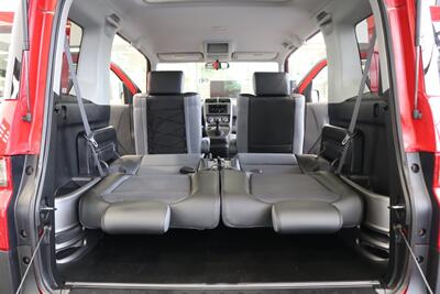 2005 Honda Element EX  1-OWNER* 100% RUST FREE* 4WD* 5-SPEED MANUAL* ALL SERVICE @HONDA DEALER* 0-ACCIDENTS* NON-SMOKER* NO PETS* FRESH SERVICE W/ NEW FLUIDS -BELTS-FLUIDS-AC CHARGE* BOOKS & 2-KEYS - Photo 74 - Portland, OR 97230