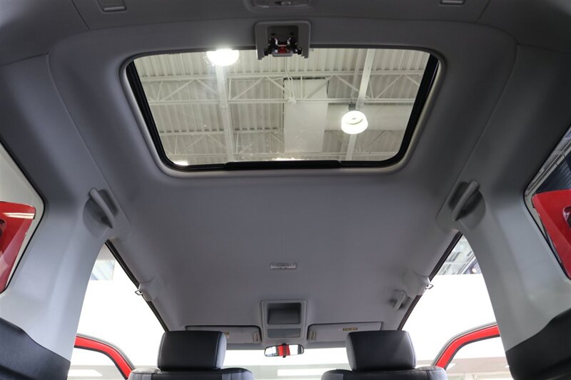 2005 Honda Element EX  1-OWNER* 100% RUST FREE* 4WD* 5-SPEED MANUAL* ALL SERVICE @HONDA DEALER* 0-ACCIDENTS* NON-SMOKER* NO PETS* FRESH SERVICE W/ NEW FLUIDS -BELTS-FLUIDS-AC CHARGE* BOOKS & 2-KEYS - Photo 76 - Portland, OR 97230