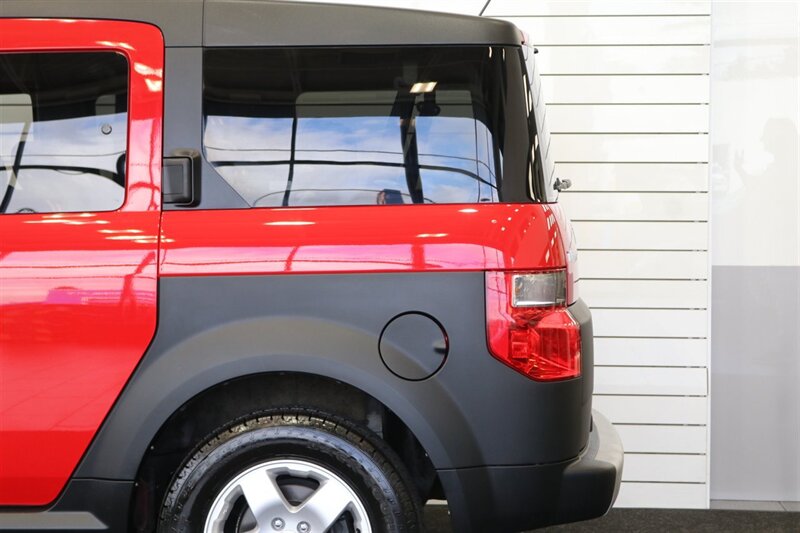 2005 Honda Element EX  1-OWNER* 100% RUST FREE* 4WD* 5-SPEED MANUAL* ALL SERVICE @HONDA DEALER* 0-ACCIDENTS* NON-SMOKER* NO PETS* FRESH SERVICE W/ NEW FLUIDS -BELTS-FLUIDS-AC CHARGE* BOOKS & 2-KEYS - Photo 54 - Portland, OR 97230
