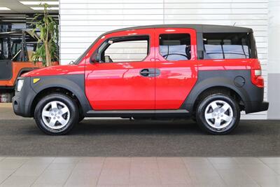 2005 Honda Element EX  1-OWNER* 100% RUST FREE* 4WD* 5-SPEED MANUAL* ALL SERVICE @HONDA DEALER* 0-ACCIDENTS* NON-SMOKER* NO PETS* FRESH SERVICE W/ NEW FLUIDS -BELTS-FLUIDS-AC CHARGE* BOOKS & 2-KEYS - Photo 5 - Portland, OR 97230