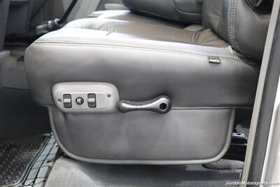 2007 Dodge Ram 2500 SLT 1-OWNER* 6-SPEED MANUAL CUMMINS 6.7L TUNED* 35 "TOYOS W/ 17 " INNOV8 WHEELS* NEW BRAKES-ROTORS-CALIPERS-AC RECHARGE-COOLANT FLUSH-BRAKE FLUID* HEATED LEATHER SEATS* 6-PASSENGER* - Photo 68 - Portland, OR 97230