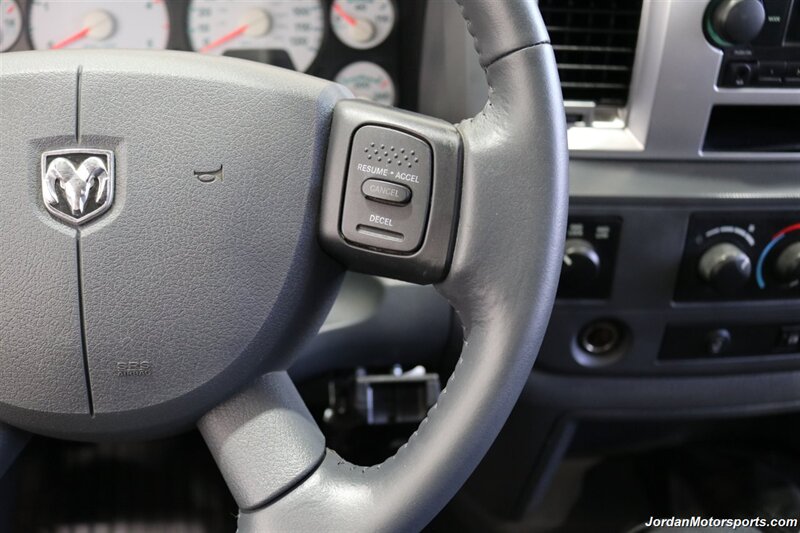 2007 Dodge Ram 2500 SLT 1-OWNER* 6-SPEED MANUAL CUMMINS 6.7L TUNED* 35 "TOYOS W/ 17 " INNOV8 WHEELS* NEW BRAKES-ROTORS-CALIPERS-AC RECHARGE-COOLANT FLUSH-BRAKE FLUID* HEATED LEATHER SEATS* 6-PASSENGER* - Photo 79 - Portland, OR 97230
