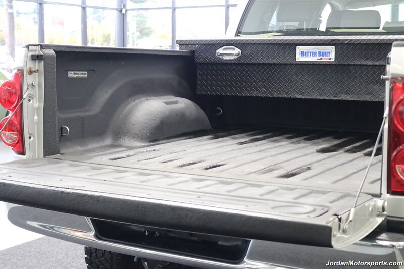 2007 Dodge Ram 2500 SLT 1-OWNER* 6-SPEED MANUAL CUMMINS 6.7L TUNED* 35 "TOYOS W/ 17 " INNOV8 WHEELS* NEW BRAKES-ROTORS-CALIPERS-AC RECHARGE-COOLANT FLUSH-BRAKE FLUID* HEATED LEATHER SEATS* 6-PASSENGER* - Photo 49 - Portland, OR 97230