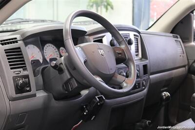 2007 Dodge Ram 2500 SLT 1-OWNER* 6-SPEED MANUAL CUMMINS 6.7L TUNED* 35 "TOYOS W/ 17 " INNOV8 WHEELS* NEW BRAKES-ROTORS-CALIPERS-AC RECHARGE-COOLANT FLUSH-BRAKE FLUID* HEATED LEATHER SEATS* 6-PASSENGER* - Photo 80 - Portland, OR 97230