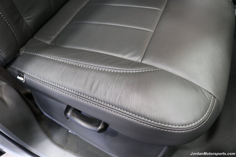 2007 Dodge Ram 2500 SLT 1-OWNER* 6-SPEED MANUAL CUMMINS 6.7L TUNED* 35 "TOYOS W/ 17 " INNOV8 WHEELS* NEW BRAKES-ROTORS-CALIPERS-AC RECHARGE-COOLANT FLUSH-BRAKE FLUID* HEATED LEATHER SEATS* 6-PASSENGER* - Photo 71 - Portland, OR 97230