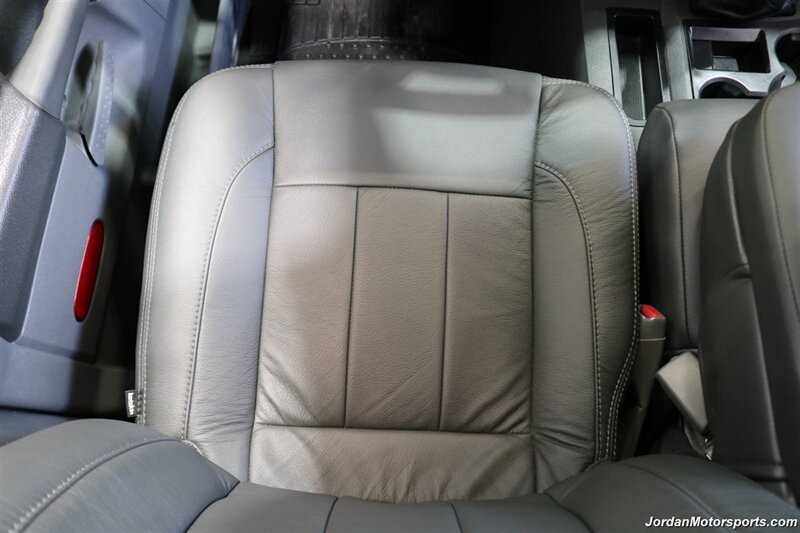 2007 Dodge Ram 2500 SLT 1-OWNER* 6-SPEED MANUAL CUMMINS 6.7L TUNED* 35 "TOYOS W/ 17 " INNOV8 WHEELS* NEW BRAKES-ROTORS-CALIPERS-AC RECHARGE-COOLANT FLUSH-BRAKE FLUID* HEATED LEATHER SEATS* 6-PASSENGER* - Photo 74 - Portland, OR 97230