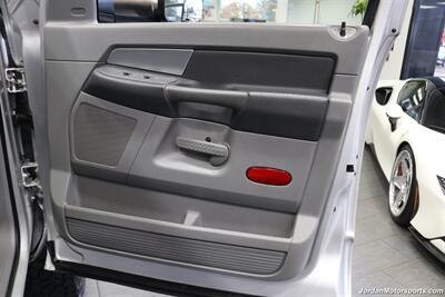 2007 Dodge Ram 2500 SLT 1-OWNER* 6-SPEED MANUAL CUMMINS 6.7L TUNED* 35 "TOYOS W/ 17 " INNOV8 WHEELS* NEW BRAKES-ROTORS-CALIPERS-AC RECHARGE-COOLANT FLUSH-BRAKE FLUID* HEATED LEATHER SEATS* 6-PASSENGER* - Photo 65 - Portland, OR 97230