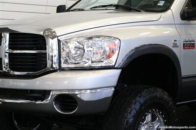 2007 Dodge Ram 2500 SLT 1-OWNER* 6-SPEED MANUAL CUMMINS 6.7L TUNED* 35 "TOYOS W/ 17 " INNOV8 WHEELS* NEW BRAKES-ROTORS-CALIPERS-AC RECHARGE-COOLANT FLUSH-BRAKE FLUID* HEATED LEATHER SEATS* 6-PASSENGER* - Photo 44 - Portland, OR 97230