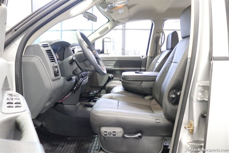 2007 Dodge Ram 2500 SLT 1-OWNER* 6-SPEED MANUAL CUMMINS 6.7L TUNED* 35 "TOYOS W/ 17 " INNOV8 WHEELS* NEW BRAKES-ROTORS-CALIPERS-AC RECHARGE-COOLANT FLUSH-BRAKE FLUID* HEATED LEATHER SEATS* 6-PASSENGER* - Photo 86 - Portland, OR 97230