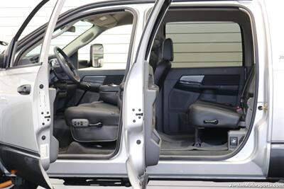 2007 Dodge Ram 2500 SLT 1-OWNER* 6-SPEED MANUAL CUMMINS 6.7L TUNED* 35 "TOYOS W/ 17 " INNOV8 WHEELS* NEW BRAKES-ROTORS-CALIPERS-AC RECHARGE-COOLANT FLUSH-BRAKE FLUID* HEATED LEATHER SEATS* 6-PASSENGER* - Photo 40 - Portland, OR 97230
