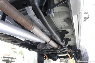 2007 Dodge Ram 2500 SLT 1-OWNER* 6-SPEED MANUAL CUMMINS 6.7L TUNED* 35 "TOYOS W/ 17 " INNOV8 WHEELS* NEW BRAKES-ROTORS-CALIPERS-AC RECHARGE-COOLANT FLUSH-BRAKE FLUID* HEATED LEATHER SEATS* 6-PASSENGER* - Photo 22 - Portland, OR 97230