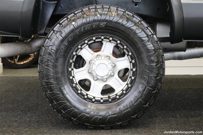 2007 Dodge Ram 2500 SLT 1-OWNER* 6-SPEED MANUAL CUMMINS 6.7L TUNED* 35 "TOYOS W/ 17 " INNOV8 WHEELS* NEW BRAKES-ROTORS-CALIPERS-AC RECHARGE-COOLANT FLUSH-BRAKE FLUID* HEATED LEATHER SEATS* 6-PASSENGER* - Photo 61 - Portland, OR 97230