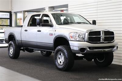 2007 Dodge Ram 2500 SLT 1-OWNER* 6-SPEED MANUAL CUMMINS 6.7L TUNED* 35 "TOYOS W/ 17 " INNOV8 WHEELS* NEW BRAKES-ROTORS-CALIPERS-AC RECHARGE-COOLANT FLUSH-BRAKE FLUID* HEATED LEATHER SEATS* 6-PASSENGER* - Photo 2 - Portland, OR 97230