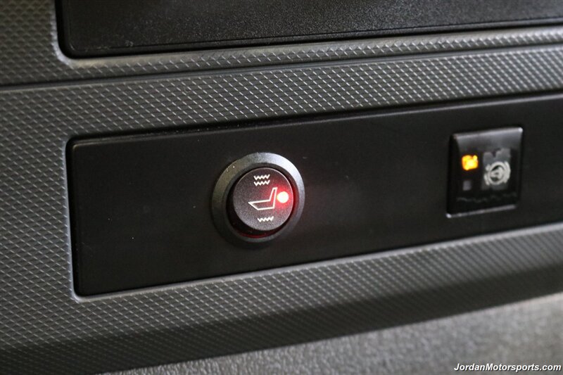 2007 Dodge Ram 2500 SLT 1-OWNER* 6-SPEED MANUAL CUMMINS 6.7L TUNED* 35 "TOYOS W/ 17 " INNOV8 WHEELS* NEW BRAKES-ROTORS-CALIPERS-AC RECHARGE-COOLANT FLUSH-BRAKE FLUID* HEATED LEATHER SEATS* 6-PASSENGER* - Photo 85 - Portland, OR 97230