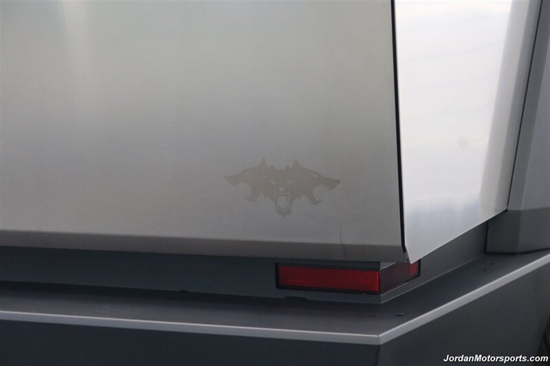 2024 Tesla Cybertruck FOUNDATION  1-OWNER* FOUNDATION SERIES* CYBERBEAST* XPEL CERAMIC TINT - Photo 15 - Portland, OR 97230