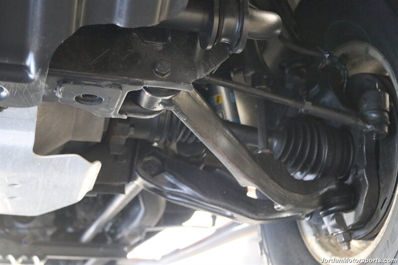 2005 GMC Sierra 2500 SLE  1 OREGON OWNER 6.6L DURAMAX LLY ONLY 90K ORIGINAL MILES 100% RUST FREE LWB 4WD NEW BILSTEIN SHOCK FRESH SERVICE NEW BFG K03 - Photo 19 - Portland, OR 97230